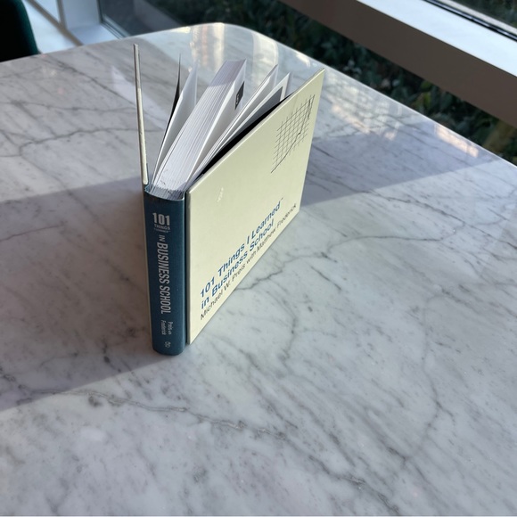 101 Things I Learned (R) in Business School by Preis, Michael W. 2010 - Picture 8 of 8